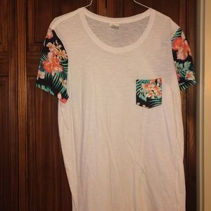 Victoria’s Secret PINK floral T-shirt
